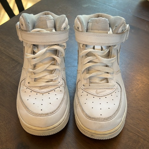 Nike Air Force 1 Mid White - Kid size 1Y - Picture 2 of 9